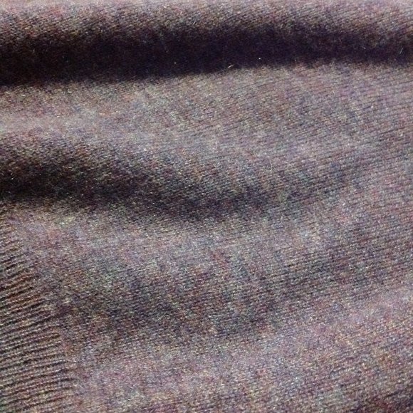 Bloomingdale's Men's Light Weight Purple Cashmere Sweater - Large -New With Tags - Picture 9 of 9